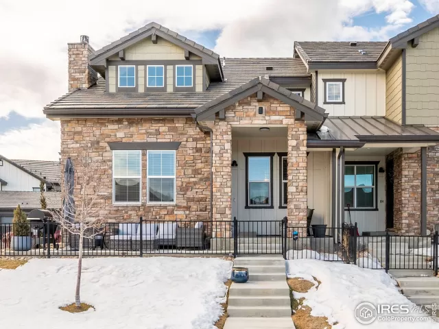 MLS: 982360 Condo For Sale