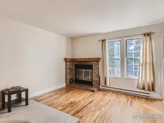 Photo #3: 982362 Listing