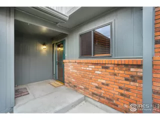 Photo #2: 982372 Listing