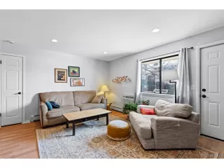 Photo #3: 9823767 Listing