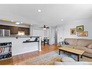 Photo #4: 9823767 Listing