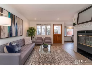 Photo #4: 982421 Listing 