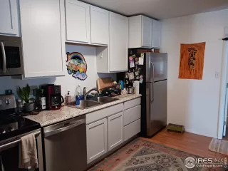 Photo #2: 982507 Listing