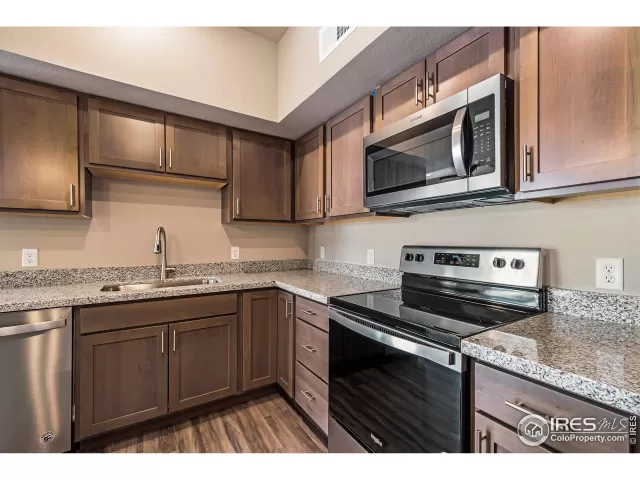 MLS: 982538 Condo For Sale