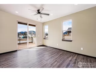 Photo #4: 982538 Listing