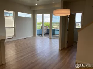 Photo #3: 982545 Listing