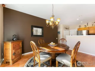 Photo #5: 982593 Listing