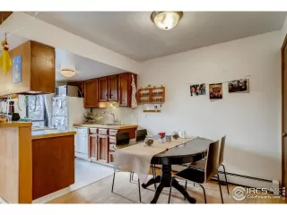 Photo #4: 982601 Listing