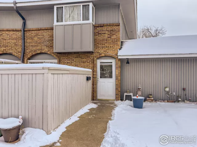 MLS: 982605 Condo For Sale