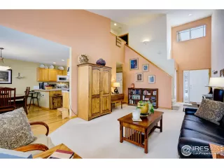 Photo #2: 982626 Listing