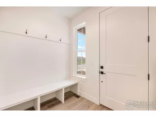Photo #3: 982699 Listing