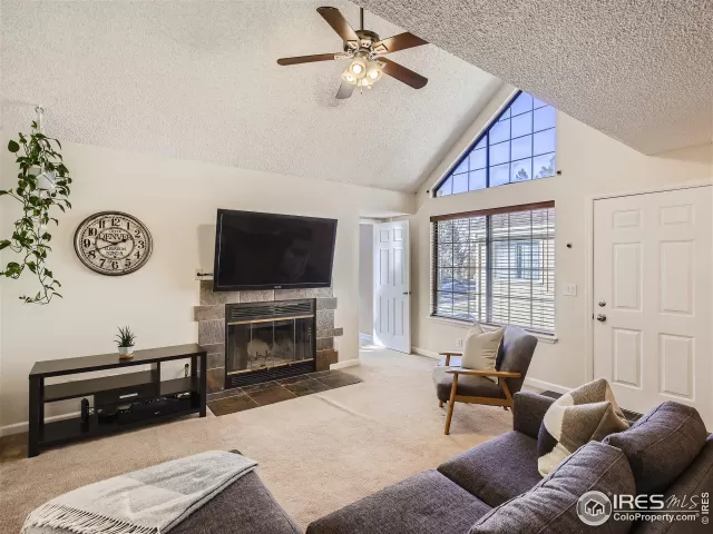 MLS: 982702 Condo For Sale