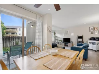 Photo #4: 982736 Listing