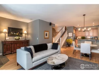 Photo #6: 982758 Listing 