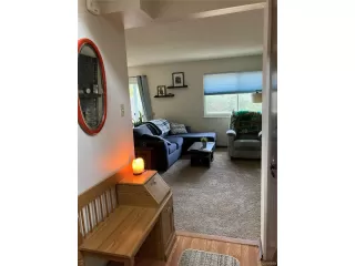 Photo #2: 9827741 Listing