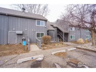 Photo #2: 982810 Listing