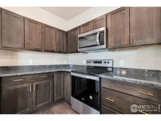 Photo #2: 982813 Listing