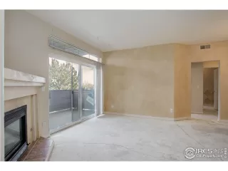 Photo #3: 982820 Listing