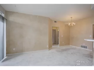 Photo #4: 982820 Listing