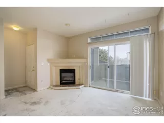 Photo #5: 982820 Listing