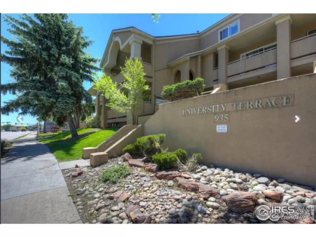 MLS: 982821 Condo For Sale