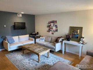 Photo #3: 982821 Listing