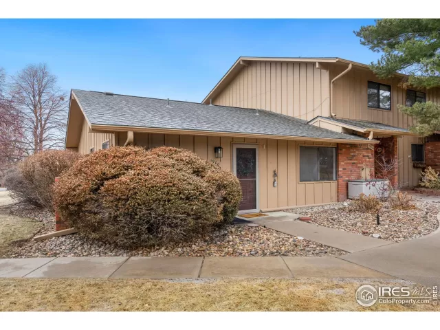 MLS: 983059 Condo For Sale