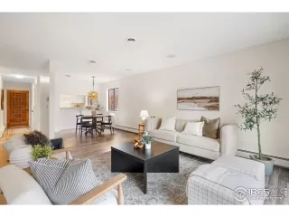 Photo #3: 983059 Listing