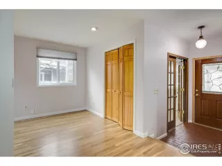 Photo #2: 983085 Listing