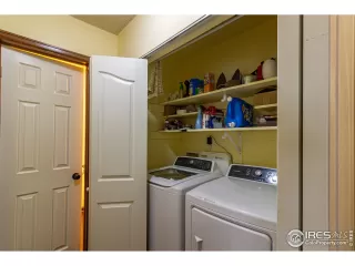 Photo #6: 983105 Listing