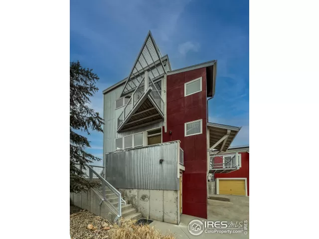 MLS: 983147 Condo For Sale