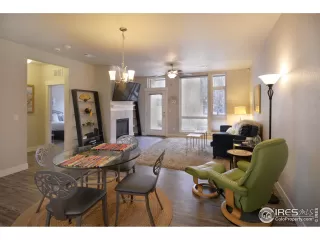 Photo #5: 983162 Listing 