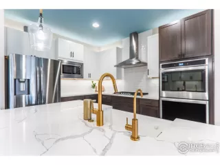 Photo #3: 983202 Listing