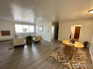 Photo #5: 983246 Listing