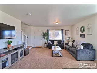 Photo #3: 983253 Listing