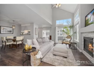 Photo #2: 983285 Listing