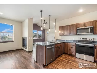 Photo #3: 983340 Listing