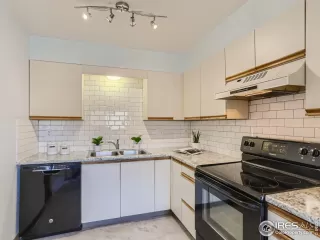 Photo #4: 983348 Listing 