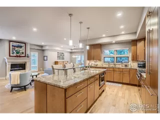 Photo #2: 983377 Listing