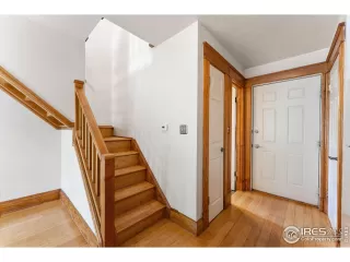 Photo #4: 983439 Listing 