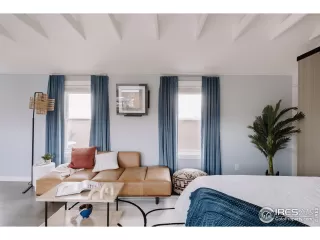 Photo #6: 983451 Listing