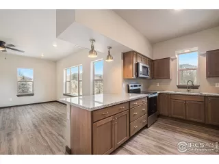 Photo #1: 983480 Listing