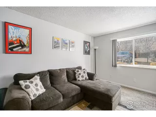 Photo #1: 983498 Listing