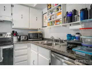 Photo #3: 983498 Listing