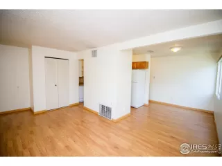 Photo #3: 983512 Listing