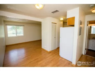 Photo #4: 983512 Listing