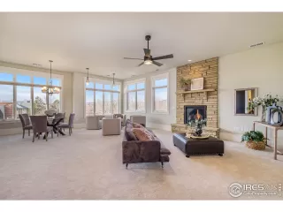 Photo #4: 983555 Listing