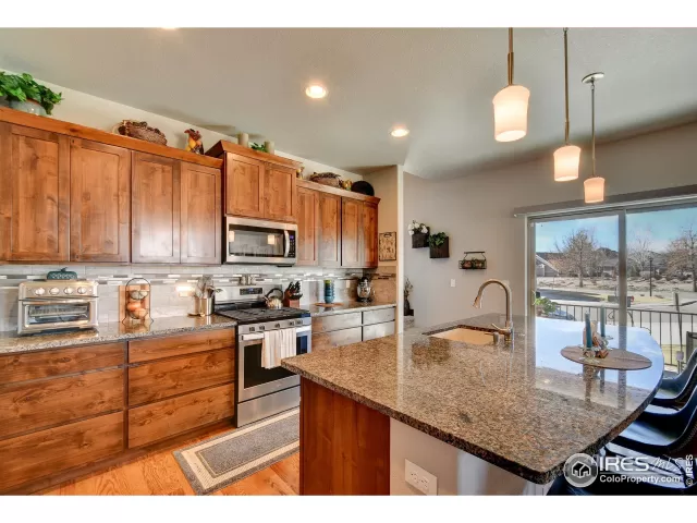 MLS: 983570 Condo For Sale