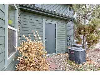 Photo #3: 983632 Listing