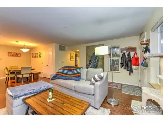 Photo #6: 983632 Listing